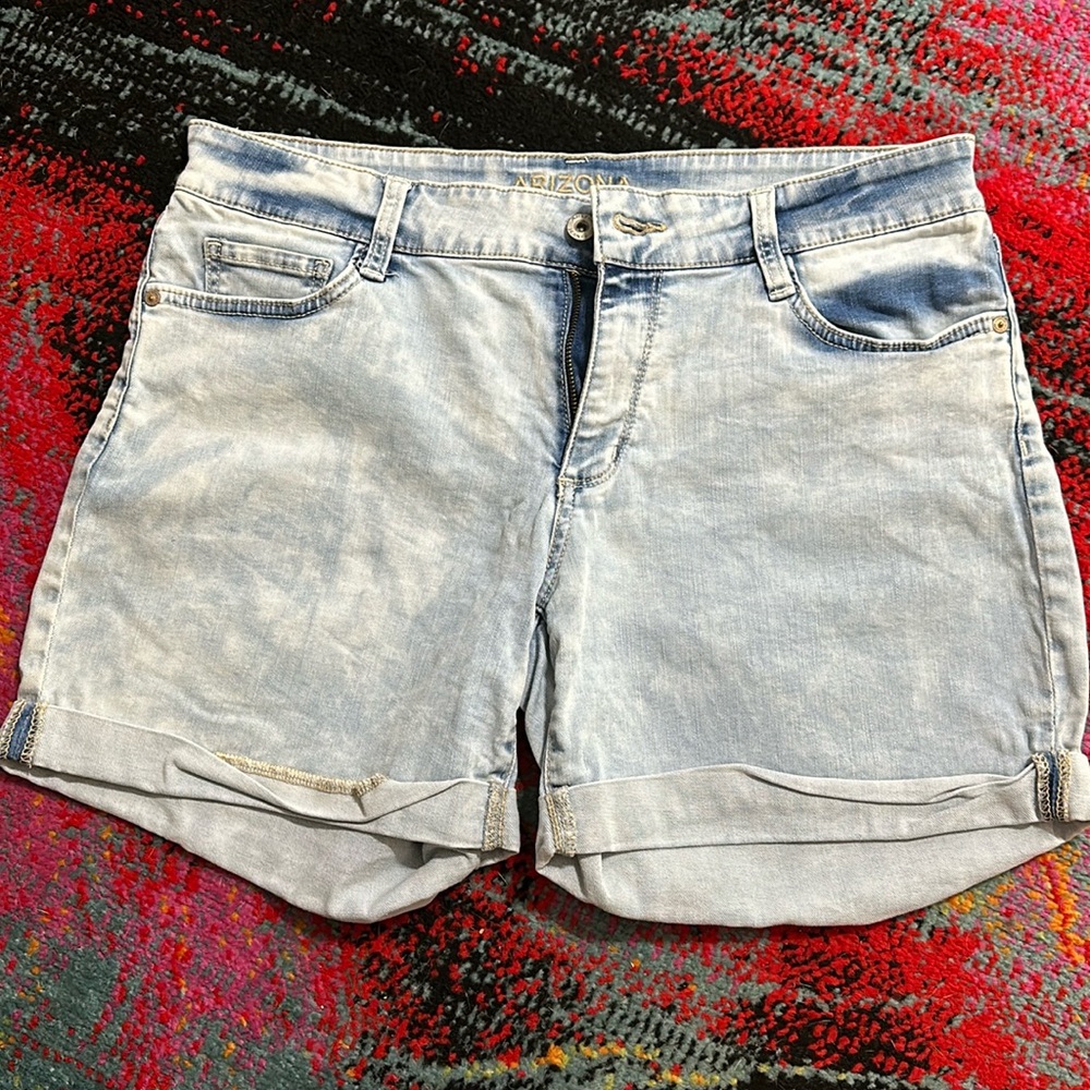 Arizona jean shorts size 13